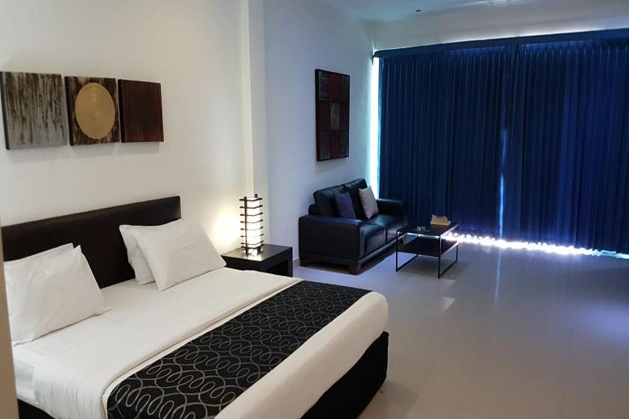 East Suites Pattaya Exterior foto