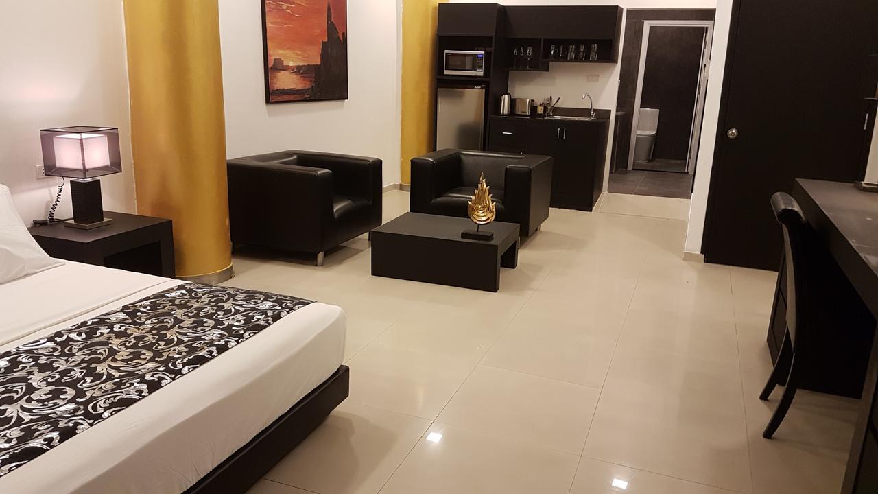 East Suites Pattaya Exterior foto